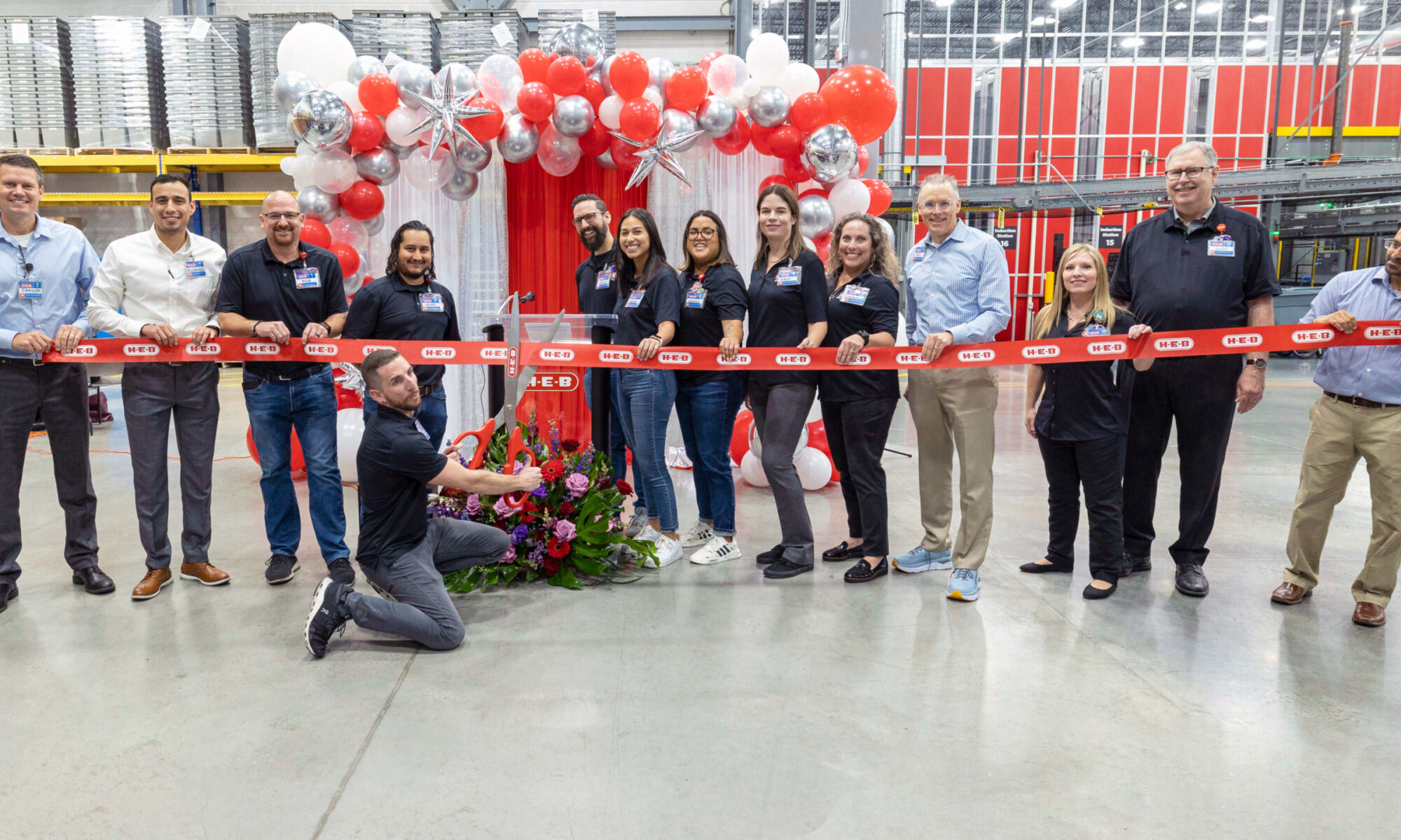 H-E-B expands online shopping operation with Leander fulfillment center