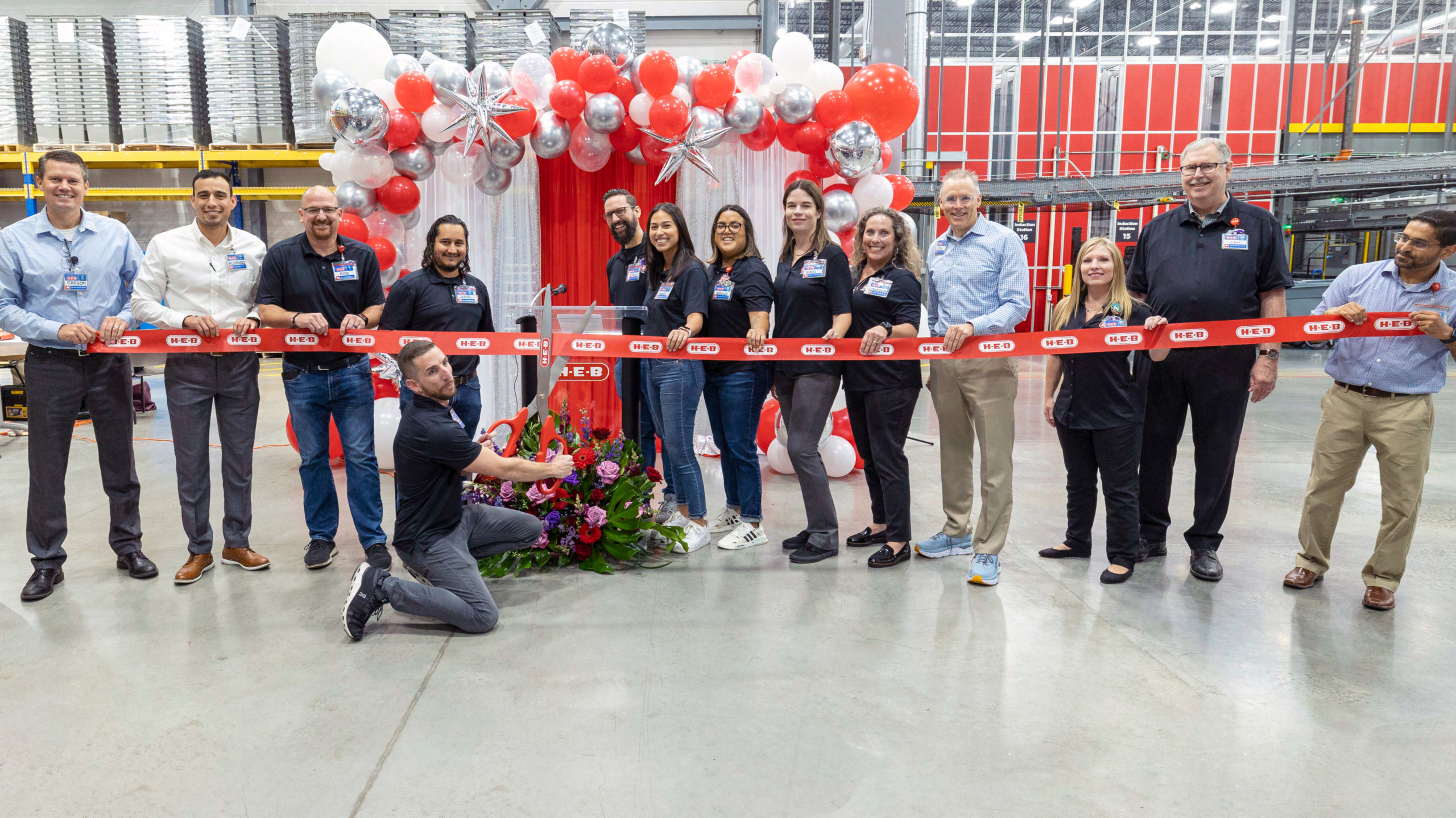 H-E-B expands online shopping operation with Leander fulfillment center