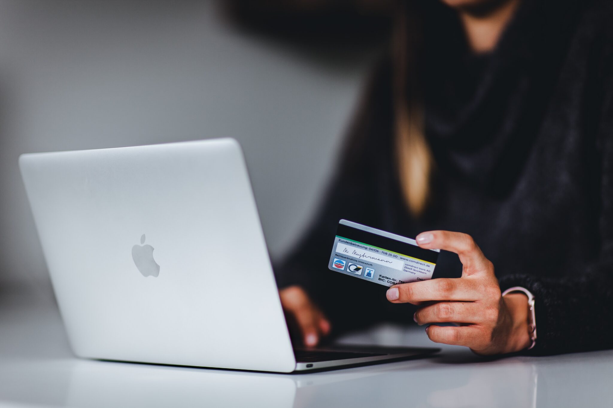 What is a Cloud Ecommerce Platform? What is a Cloud Ecommerce Platform?